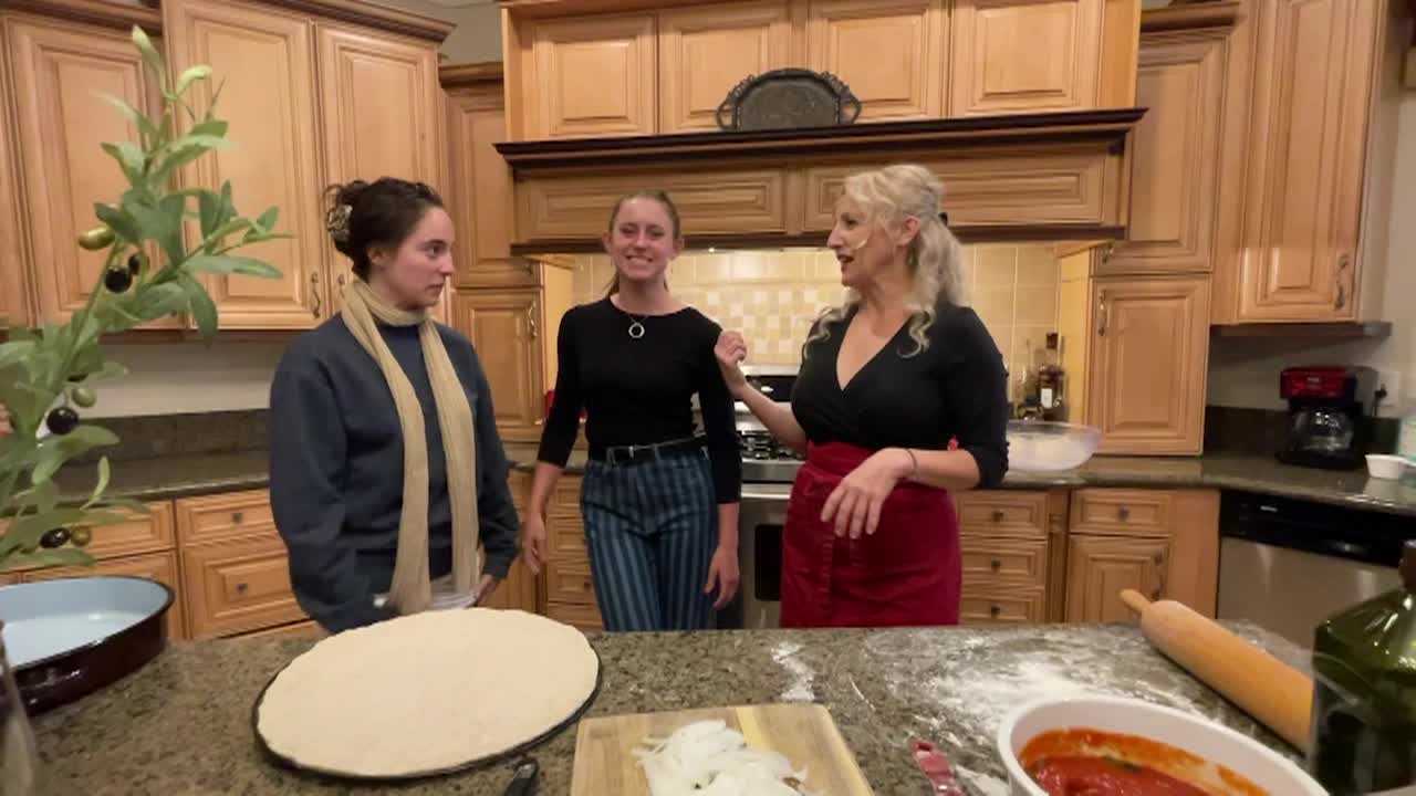 Cooking and Kids - It's Pizza Time